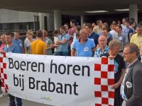 Brabantse boeren trekken naar provinciehuis