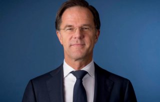 Minachtende+toon+over+kalverhouderij+op+departement+Rutte